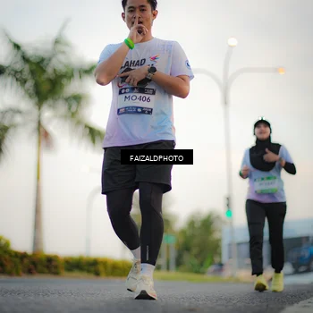 Runner Photo 7871566