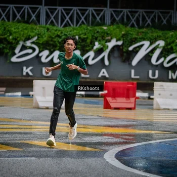Runner Photo 7871604