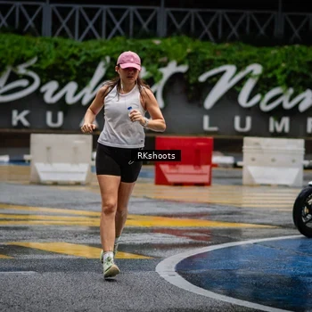 Runner Photo 7871625