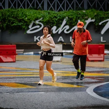 Runner Photo 7871632