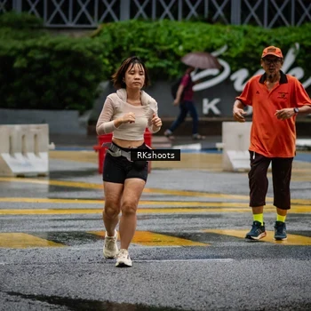 Runner Photo 7871638