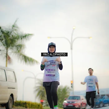 Runner Photo 7871660