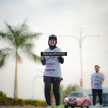 Runner Photo 7871662