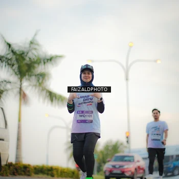 Runner Photo 7871665