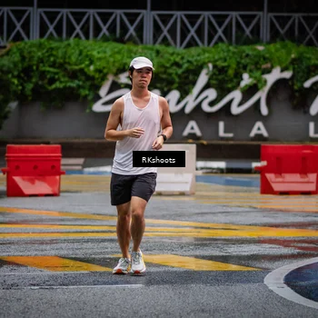 Runner Photo 7871670