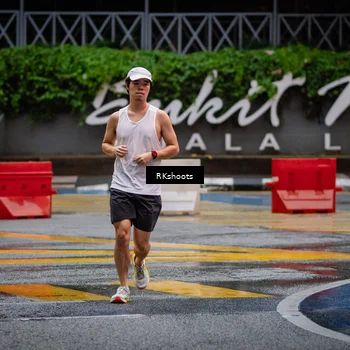 Runner Photo 7871673