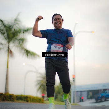 Runner Photo 7871691