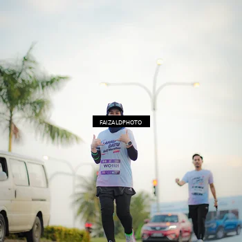Runner Photo 7871693