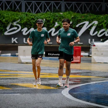 Runner Photo 7871701