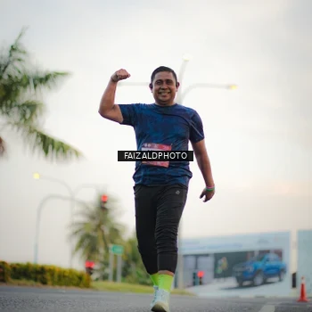 Runner Photo 7871712