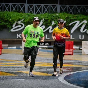 Runner Photo 7871713