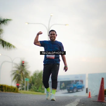 Runner Photo 7871722