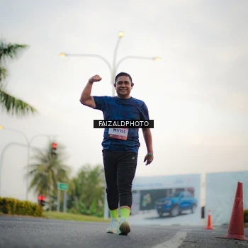 Runner Photo 7871730