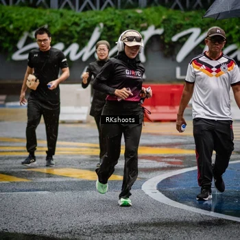 Runner Photo 7871739