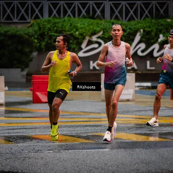 Runner Photo 7871753