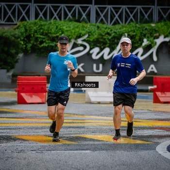 Runner Photo 7871755
