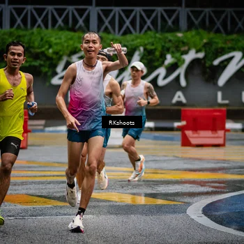 Runner Photo 7871758