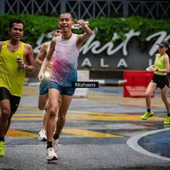 Runner Photo 7871764