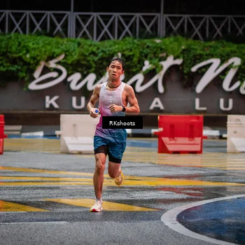Runner Photo 7871770