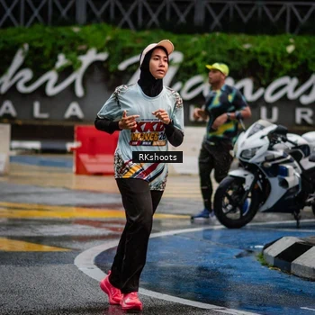 Runner Photo 7871795