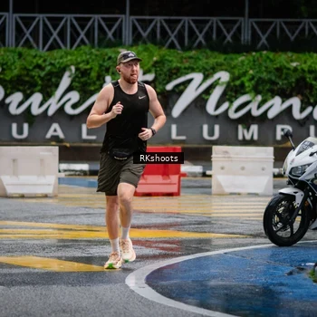 Runner Photo 7871811