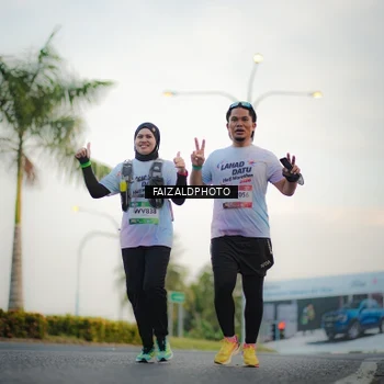Runner Photo 7871848