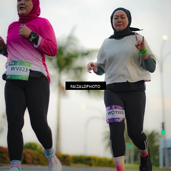 Runner Photo 7871876