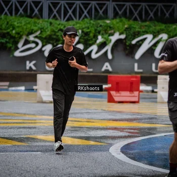 Runner Photo 7871881