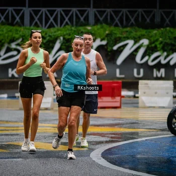 Runner Photo 7871909