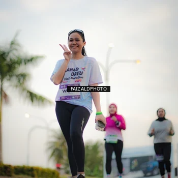 Runner Photo 7871913