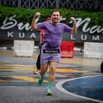 Runner Photo 7871919