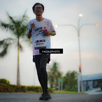 Runner Photo 7871945