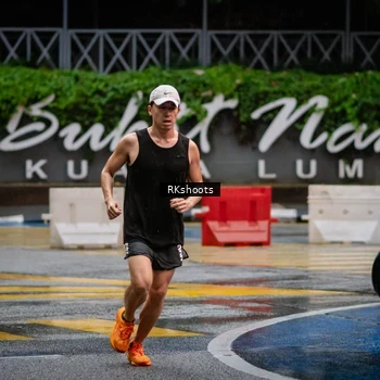Runner Photo 7871986