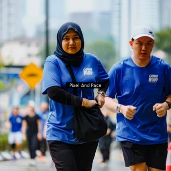 Runner Photo 7872010