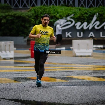 Runner Photo 7872023