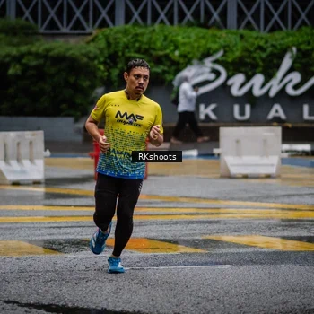 Runner Photo 7872024