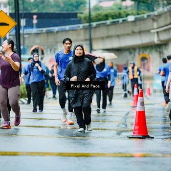 Runner Photo 7872028