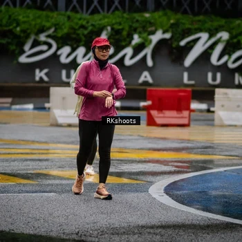 Runner Photo 7872060