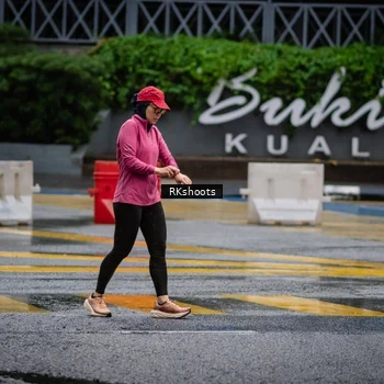 Runner Photo 7872066