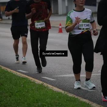 Runner Photo 7872080