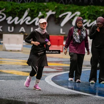 Runner Photo 7872084
