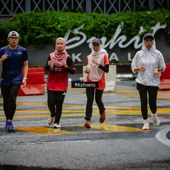 Runner Photo 7872099