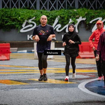 Runner Photo 7872100
