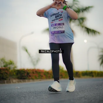 Runner Photo 7872102