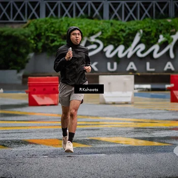 Runner Photo 7872110