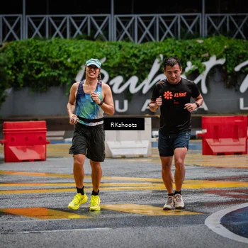 Runner Photo 7872123