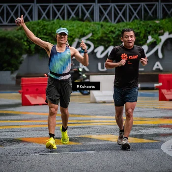 Runner Photo 7872130