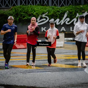 Runner Photo 7872140