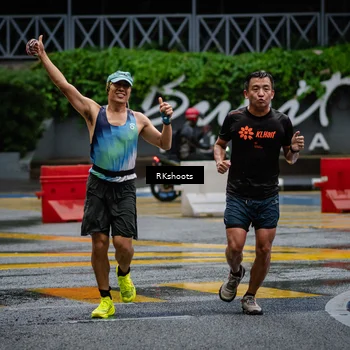 Runner Photo 7872153