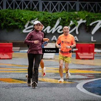 Runner Photo 7872159